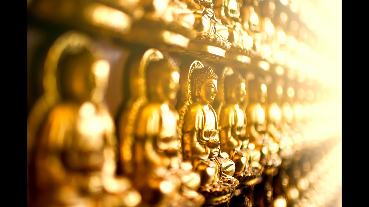 Ten Thousand Buddhas Monastery: Hong Kong's Most Spectacular Temple
