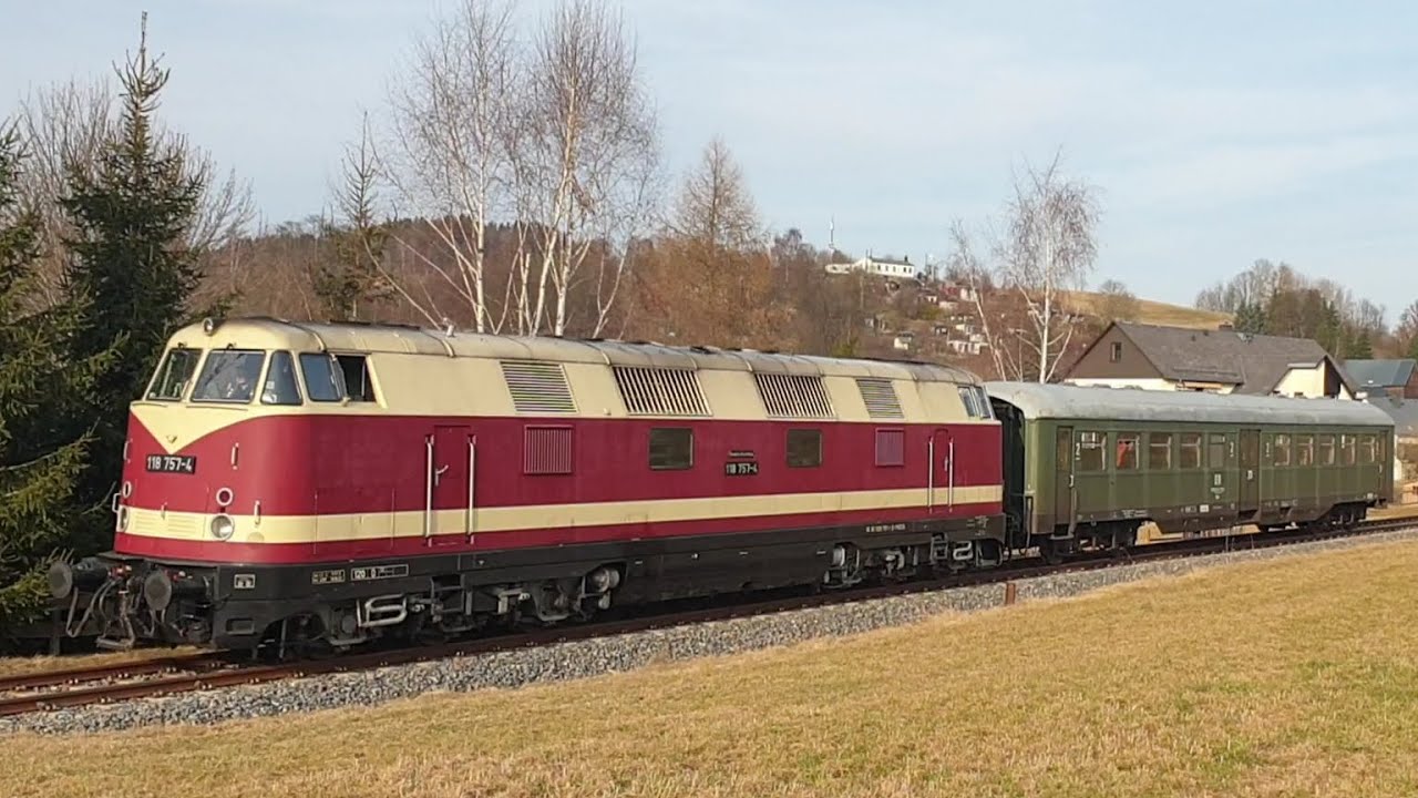118 757 mit Abschiedsfahrt von LOWA E5 