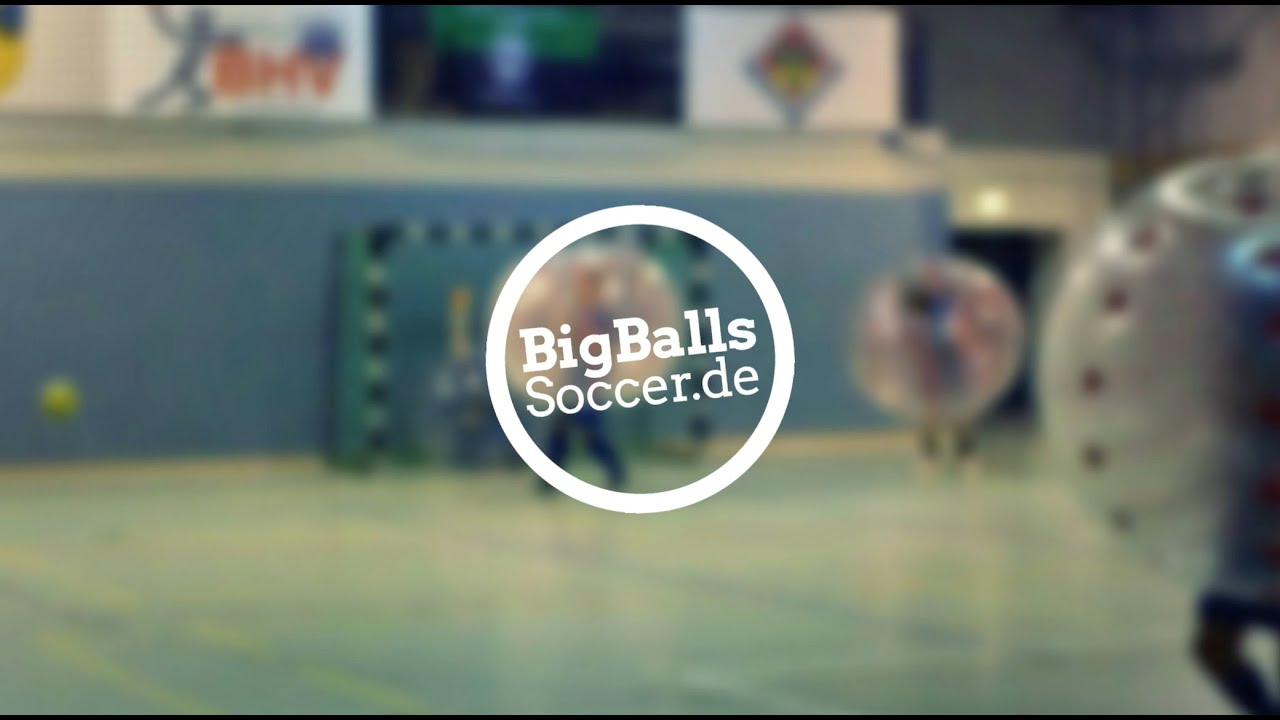 BigBalls Soccer in der Halle
