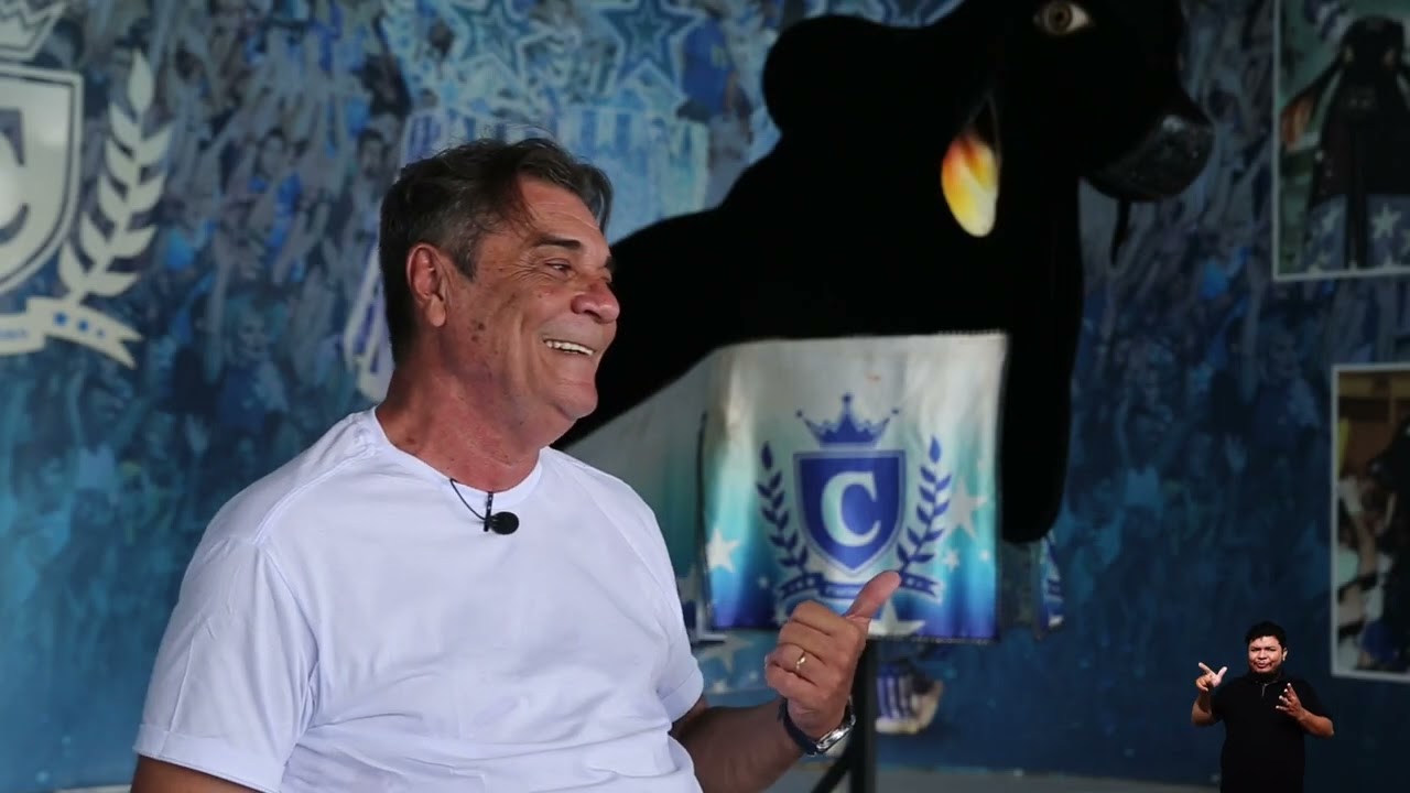 Document&aacute;rio Ronaldo Barbosa Completo Libras (m&eacute;dia-metragem 45 min)