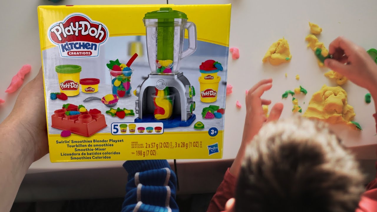 Play-Doh Smoothie Blender Playset- Colours, fruits and vegetables