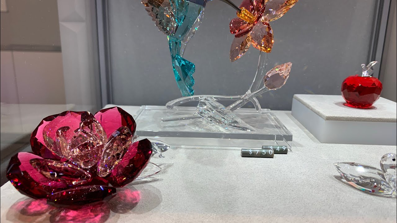 Fine Swarovski Crystals and other items at the mall! #vlog #collection #beautiful