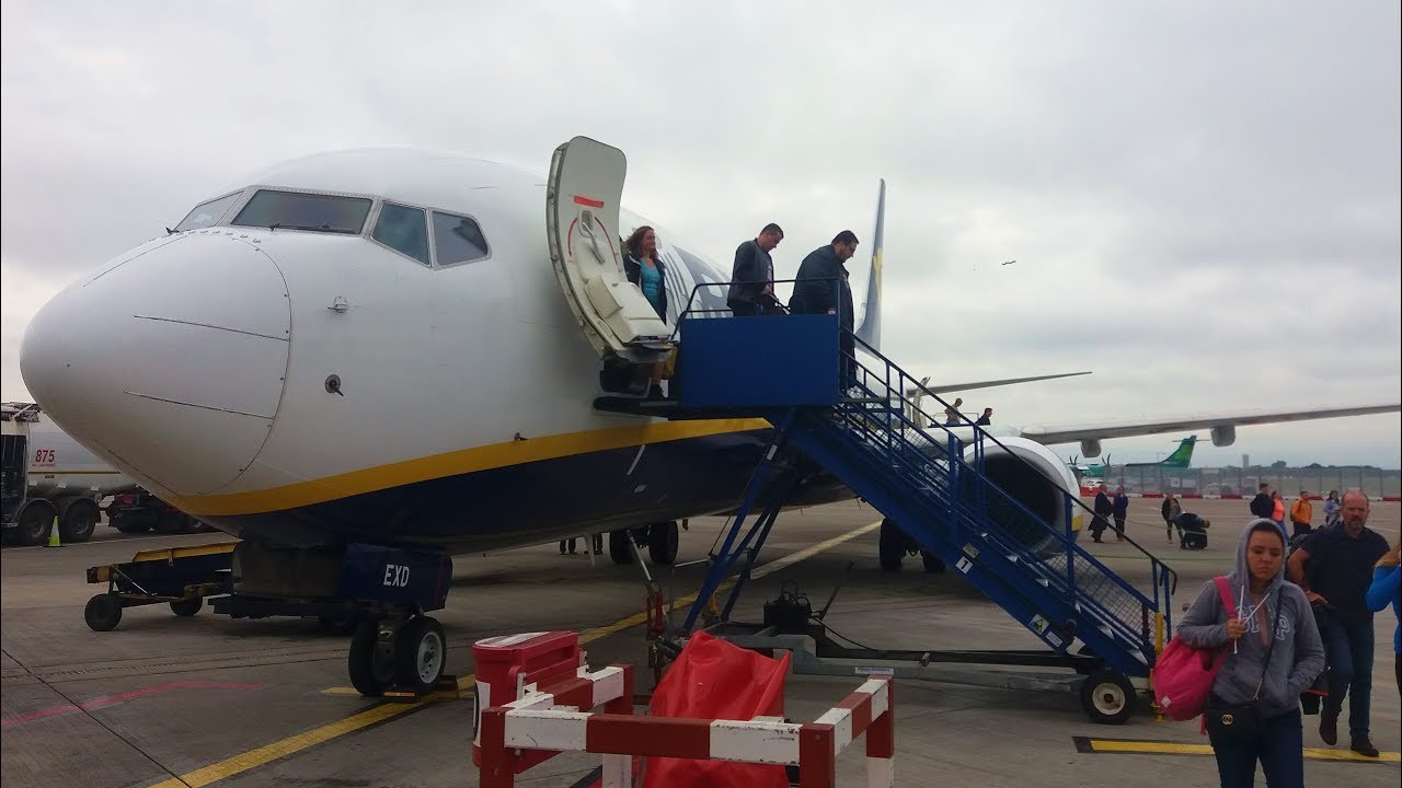 Ryanair Boeing 737-8AS Liverpool to Dublin | Full Flight