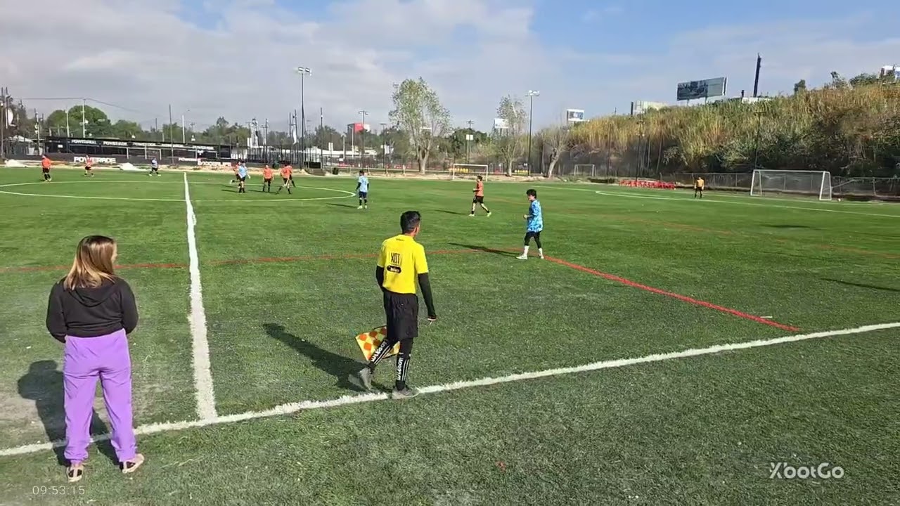 NIUPI VS TEJUINEROS (amistoso)- dominical soccerlife bajio (1/2 )