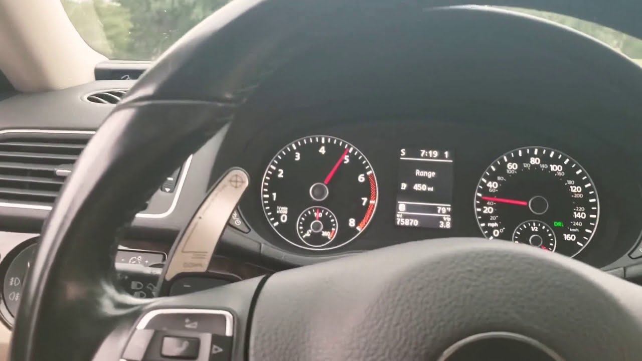 Small pull in the Passat 3.6 VR6 No Mufflers