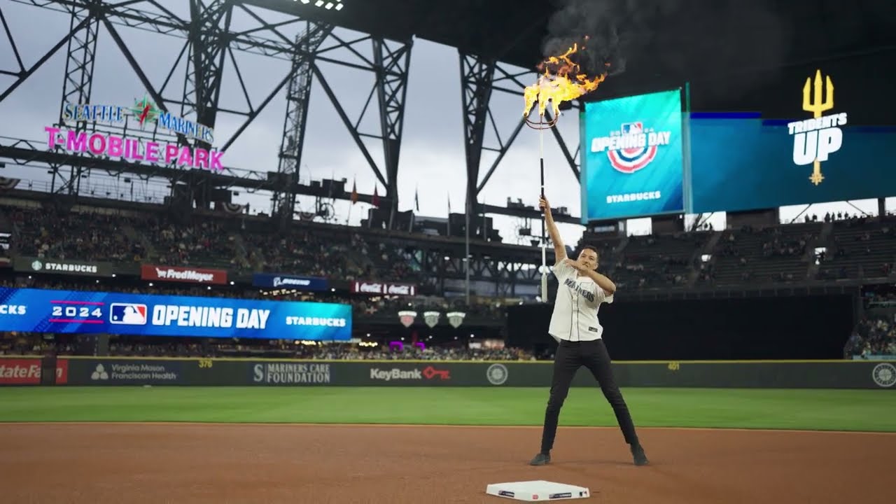 Tridents Up | Seattle Mariners w/ Lion Gypzi Fire Experience