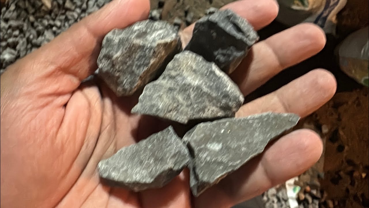 Full black lc stone Very cheap rate stock in dhaka Demra call:01852532594