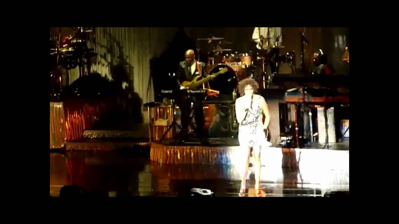 Whitney Houston : MY LOVE IS YOUR LOVE NUREMBERG 2010 HQ