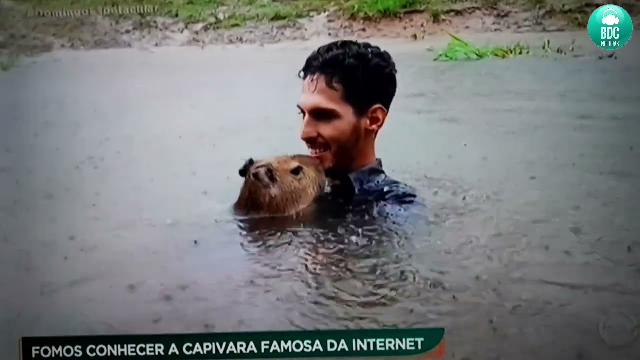 Agenor Tupinambá e a Capivara Filó no Domingo Espetacular