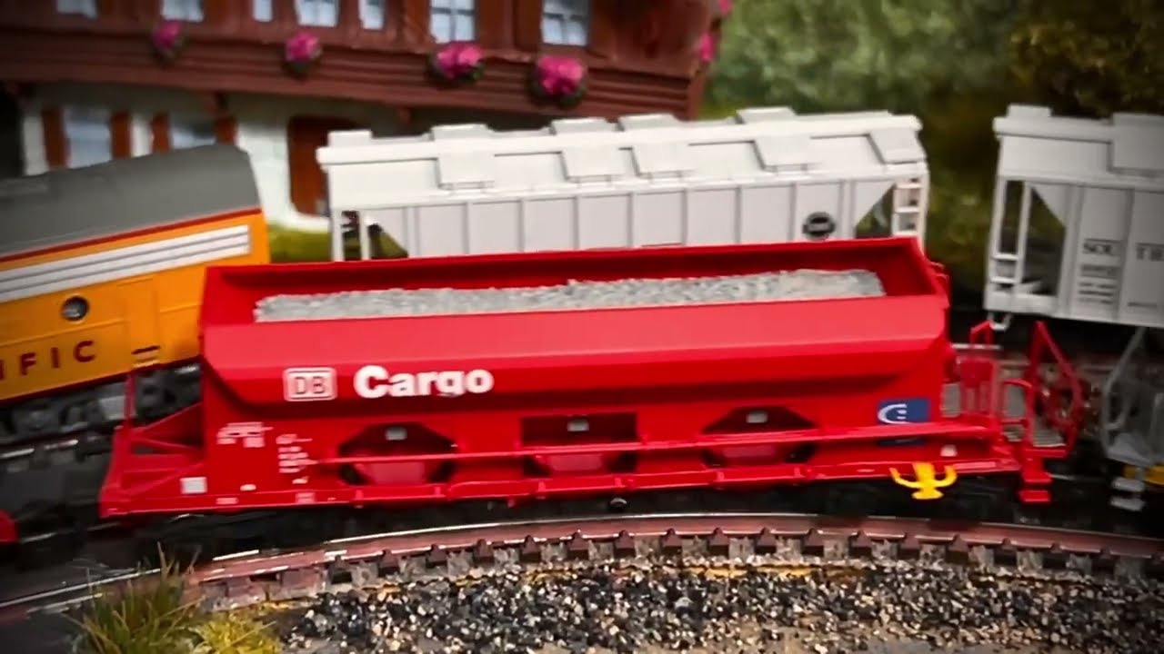 Friday night #train #modellbahn #modeltrains #trainspotting #modelrailroad #modelleisenbahn 