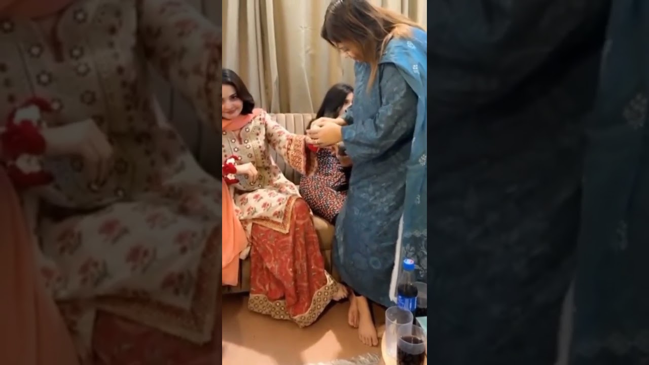 Hania Amir Look Like Bushra Memon Engagement #haniaamir #haniaaamir #trendingshorts #shorts #nilofer