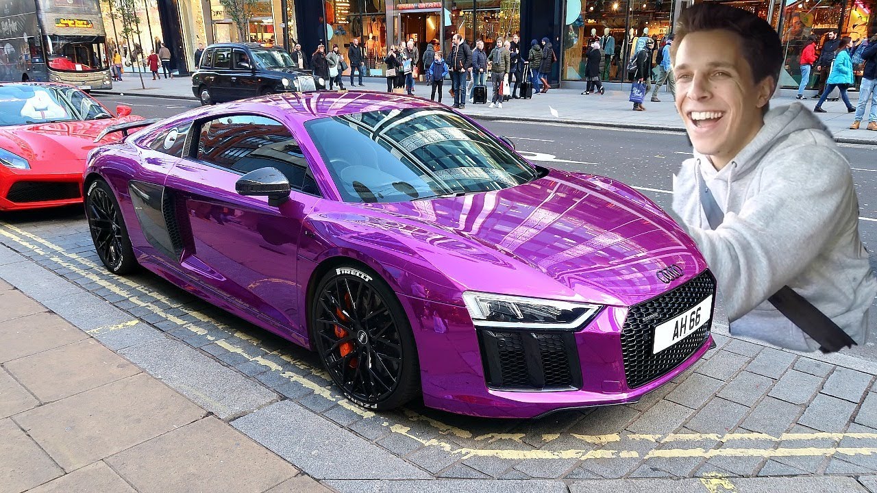 РЕАКЦИЯ ОБЩЕСТВЕННОСТИ НА МОЙ ХРОМИРОВАННЫЙ AUDI R8!!