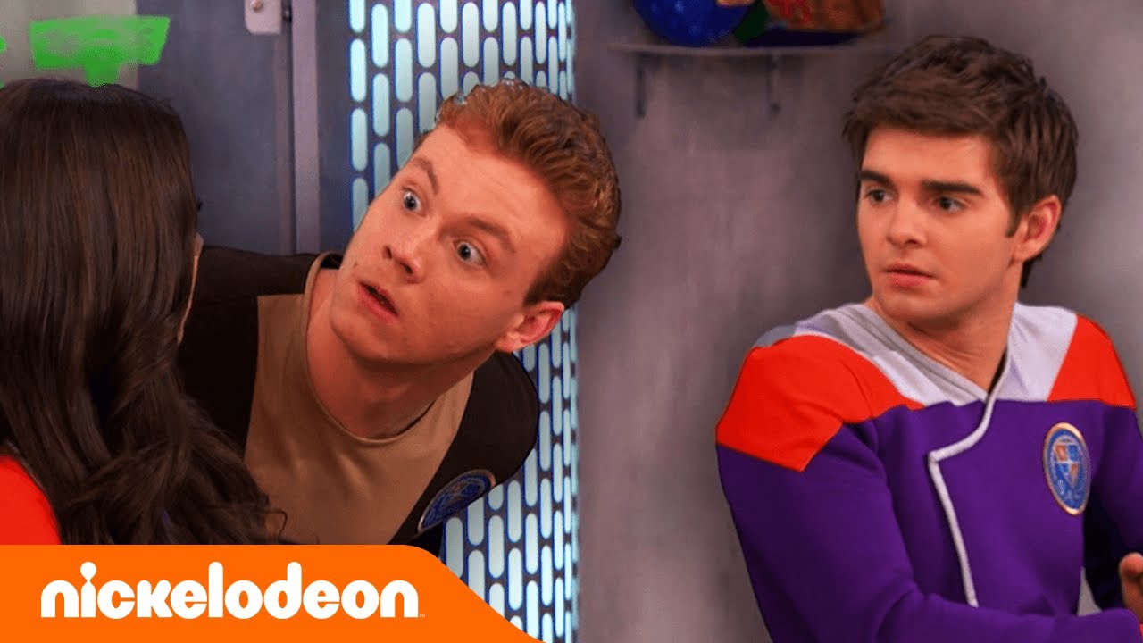 I Thunderman | Max e Phoebe vanno a scuola di supereroi! | Nickelodeon Italia