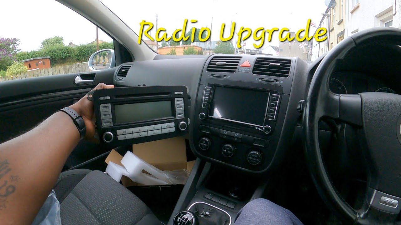 Обновление радиоприемника Volkswagen Golf (Mk5)