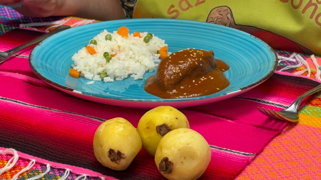 Mole de guayaba tradicional de Aguascalientes