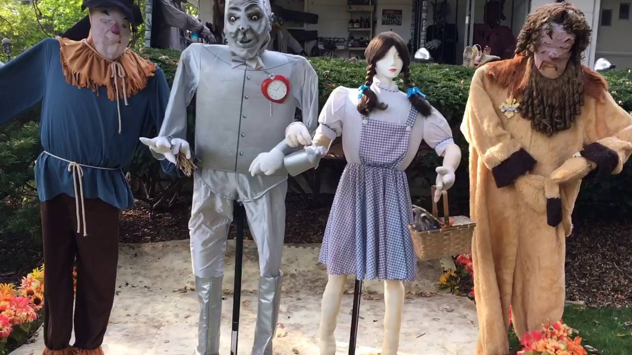 Walking through a massive front lawn Halloween display in Livonia, MI