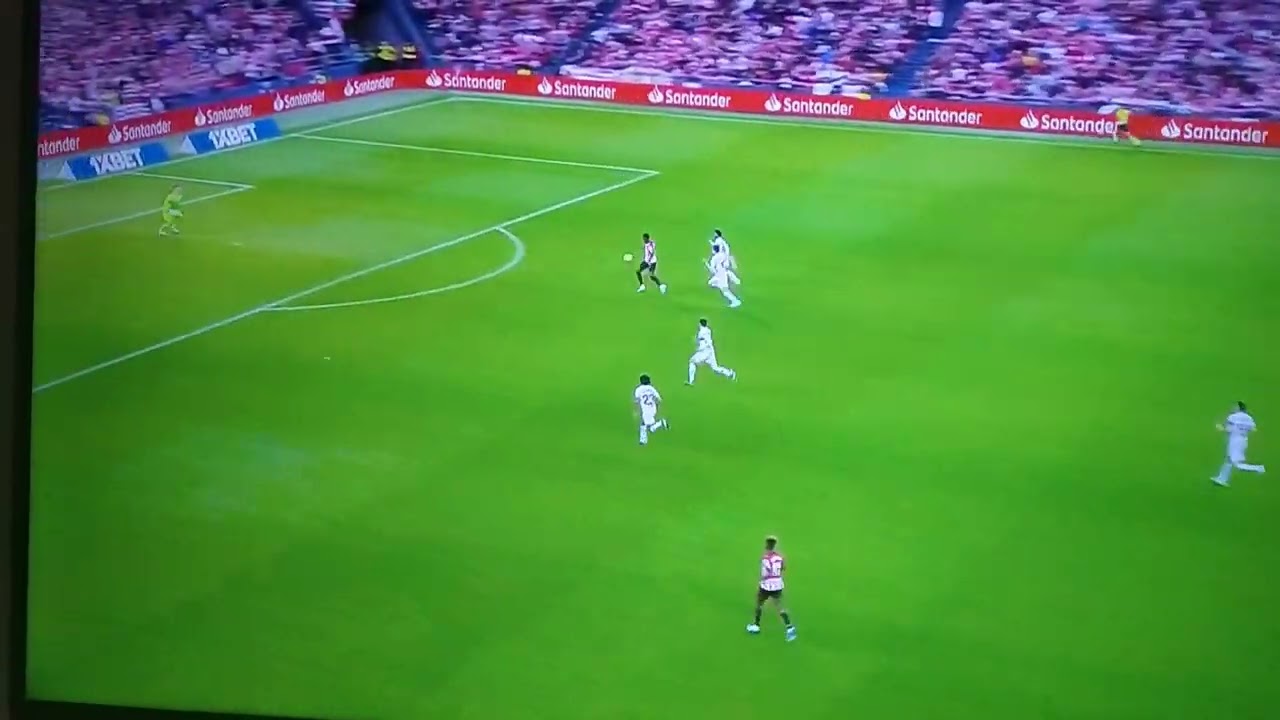 Inaki Williams - 34.35km/h vs Barcelona