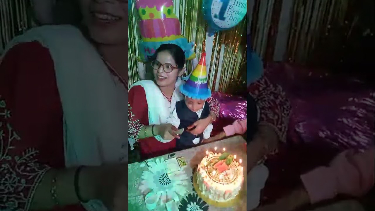আমি জানিনা আমার ভিডিও বানাচ্ছে 