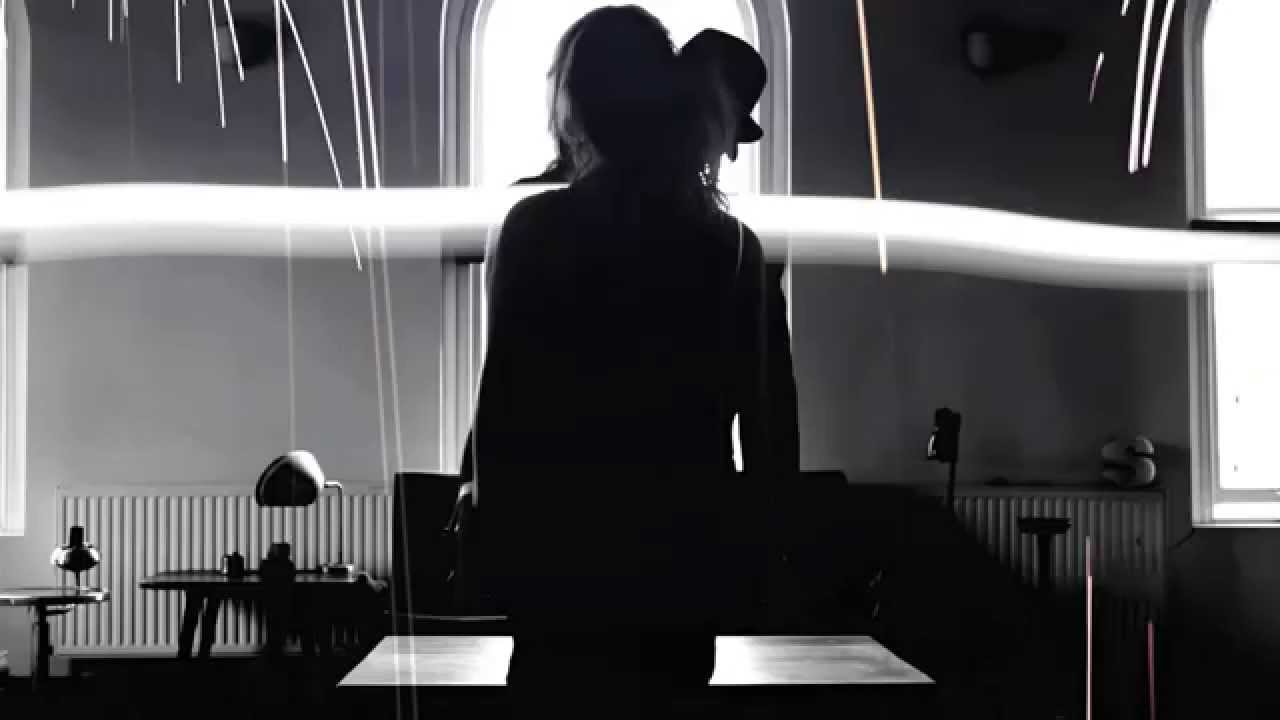 小泉今日子 / 空洞です Hollow Me - HIROSHI Ⅱ HIROSHI feat. Kyoko Koizumi (Yura Yura Teikoku)