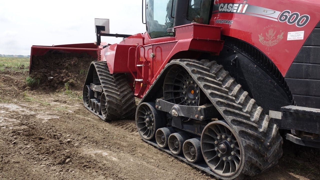 T&uuml;rkiye'nin Tek Lastik Paletli Trakt&ouml;r&uuml; - Case IH Quadtrac 600