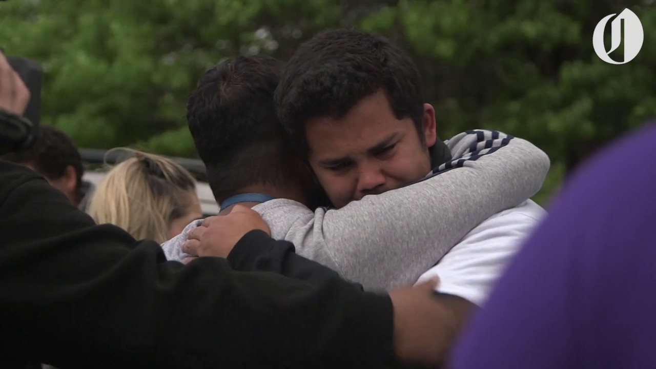 Parkrose students and parents reunite after gun incident
