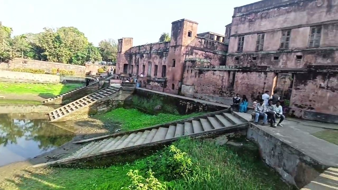 বালিয়াটি জমিদার বাড়ি 