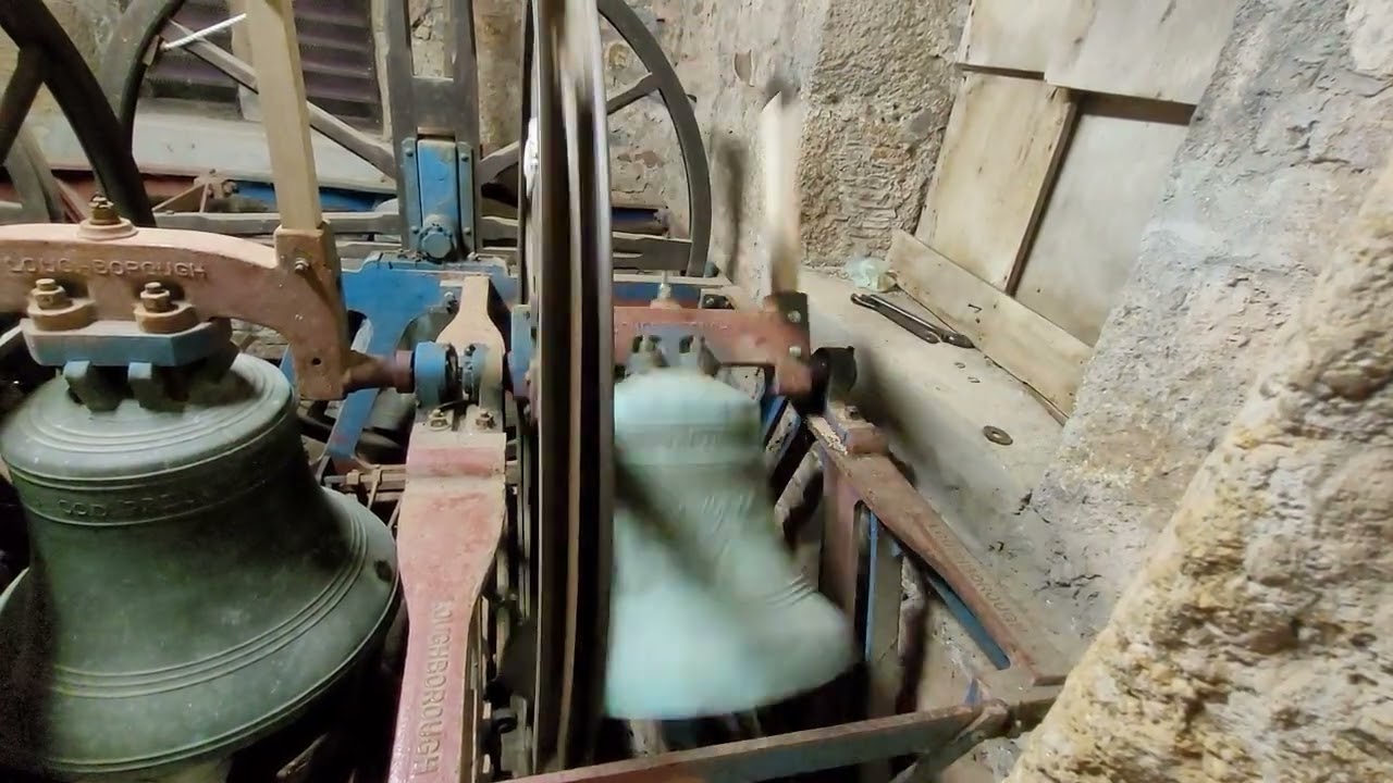 A Very Sticky Clapper!