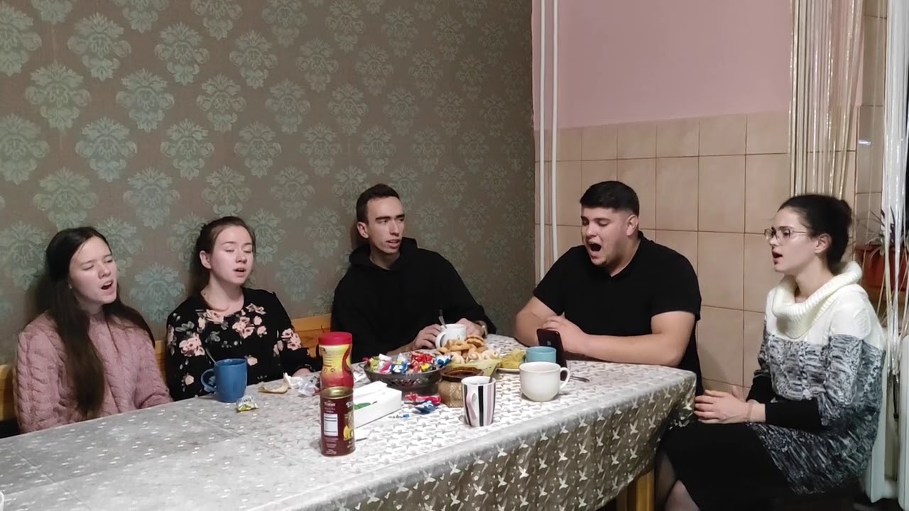Вечный край таинственный далёкий, сердце так волнуется порой.
