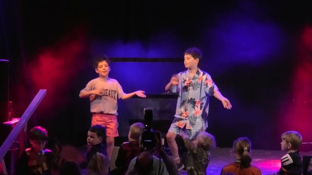 Carnaval 2026 Playbackshow bovenbouw Gijs en Koen