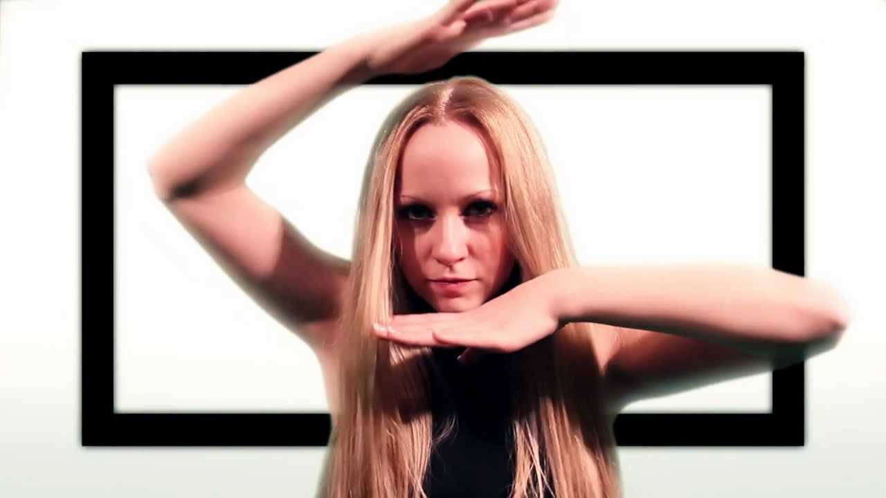 will.i.am ft. Britney Spears Scream & Shout cover video by N'Gee & Chàrlee M.