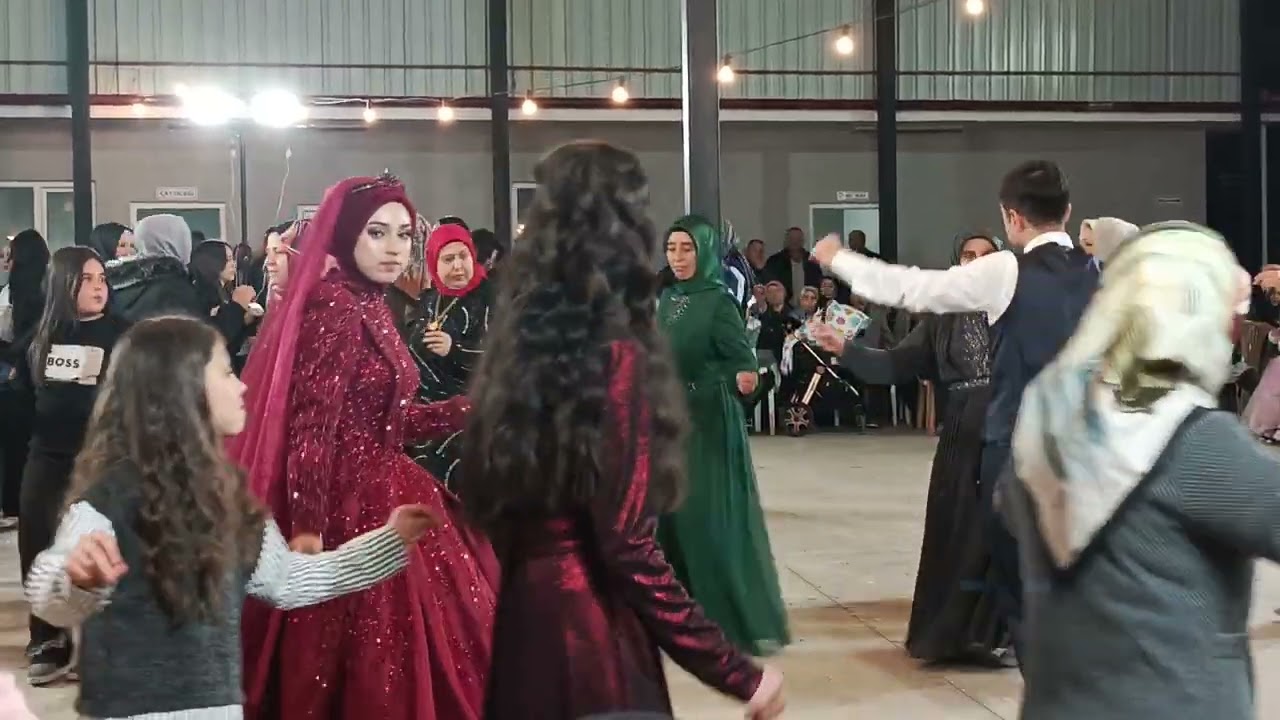 Tavas Balkıca mahallesi Raziye Adam ile Ahmet Ayrancı nın nişanından