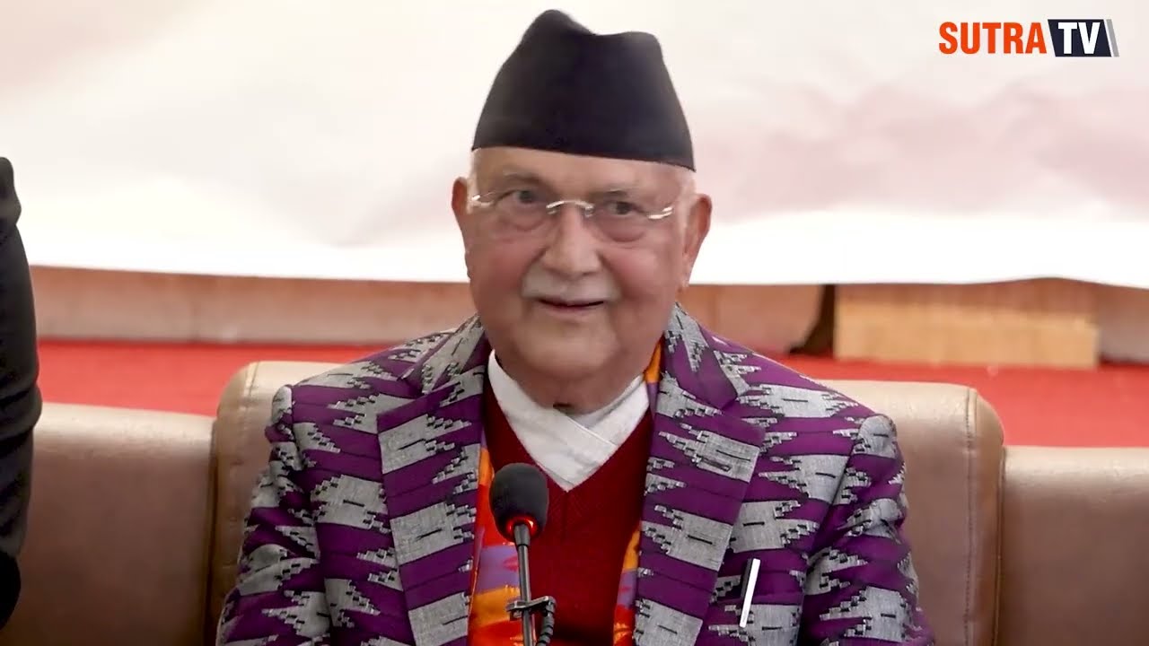 सम्पादकहरुको प्रश्नमा केपी ओलीको कडा जवाफ, बालुवाटारबाट भागेको होइन भन्दै कड्किए ! - Kp Oli