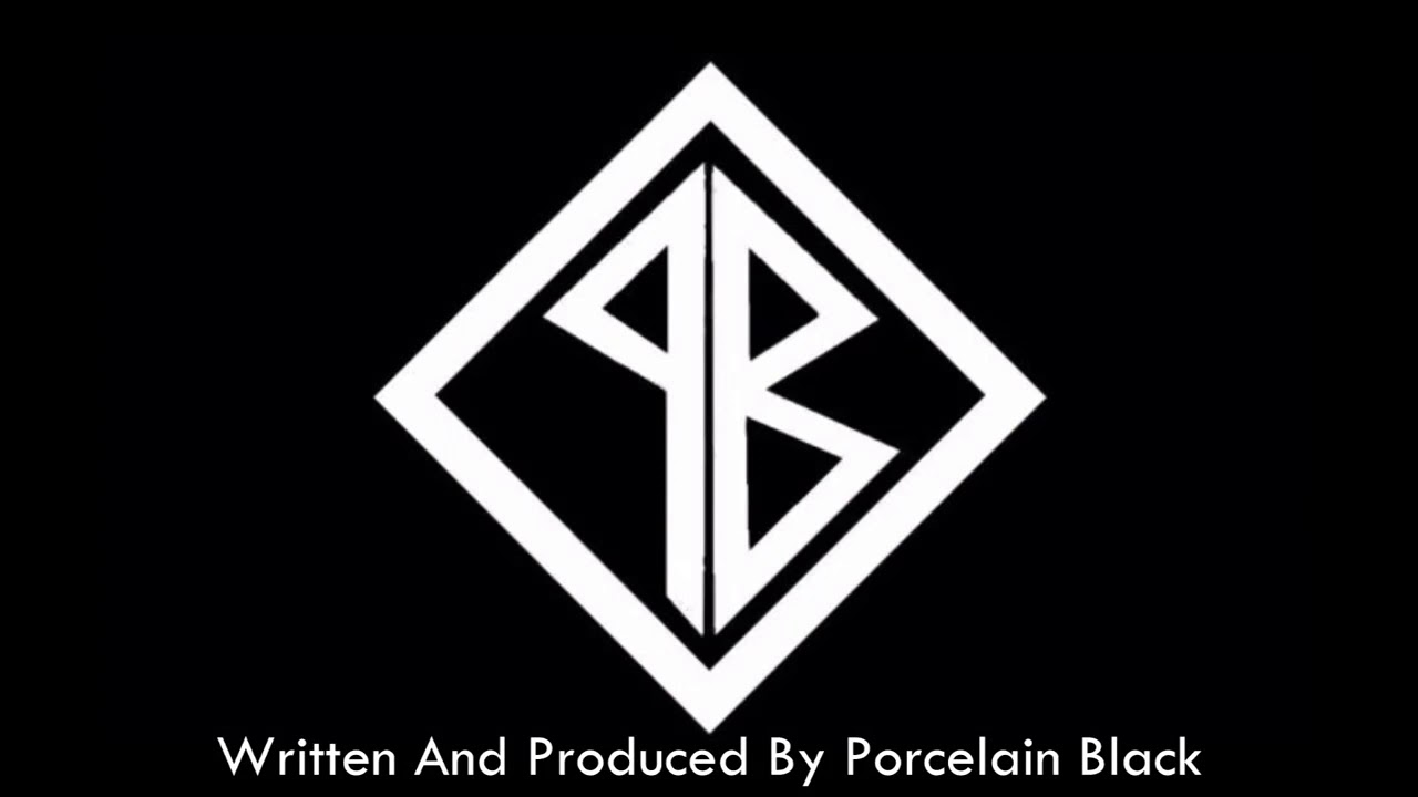 PORCELAIN BLACK - THORNS