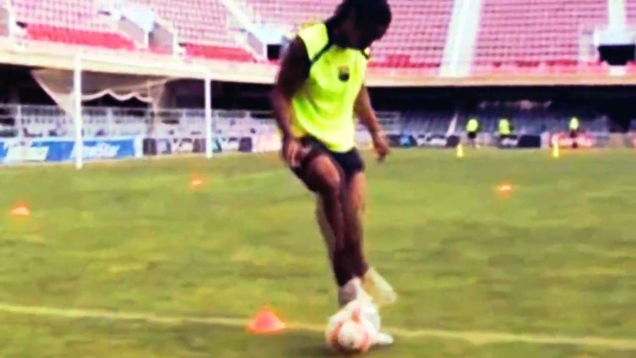 The Magic of Ronaldinho by ElAlonso