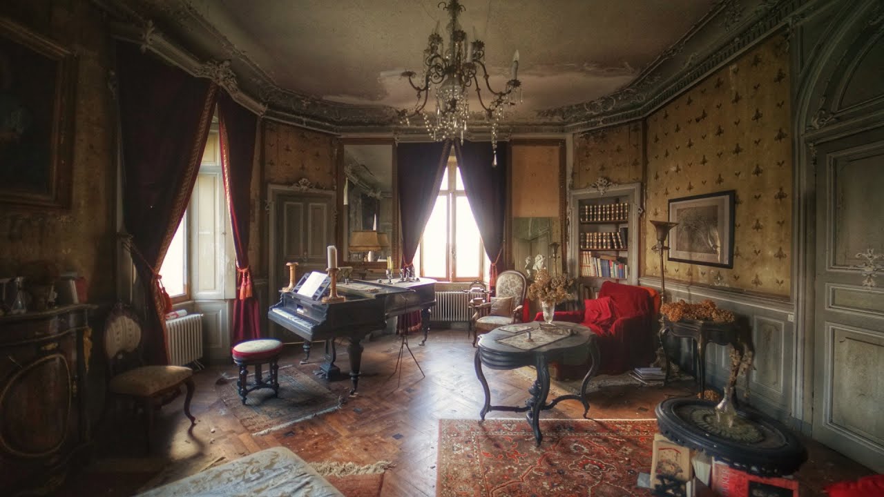 UN CHATEAU ABANDONNÉ INTACT ! - URBEX