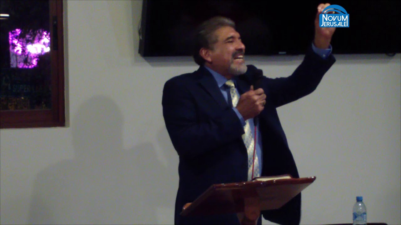 Cena-conferencia para matrimonios con el predicador católico Salvador Gómez. Misión 2018