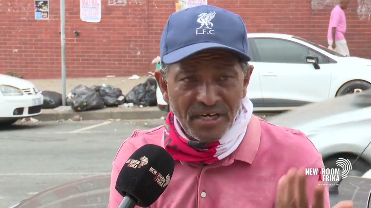 SAMWU members continue strike in Durban