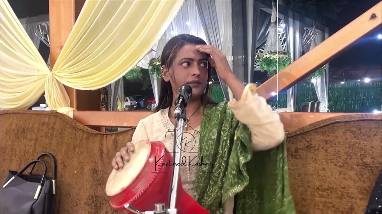 New Kashmiri Song 2026 Azz Chaya Meanziraat Singer Bisma Trending