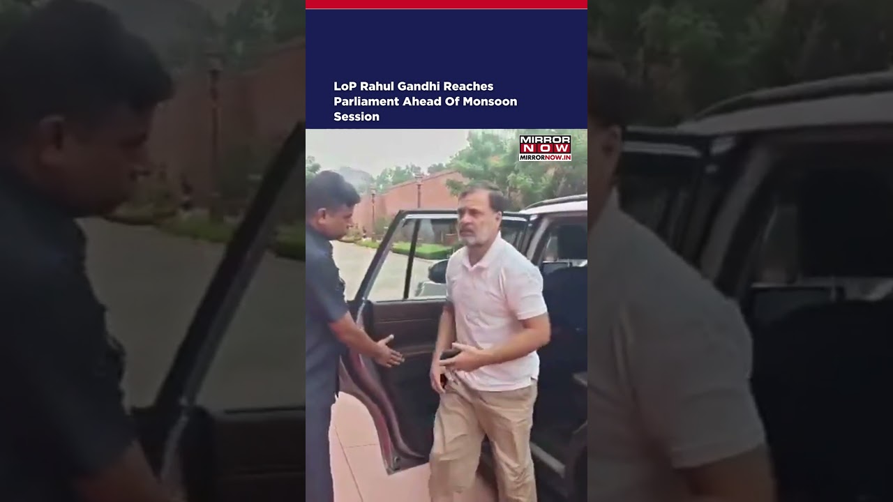 Congress Leader Rahul Gandhi Arrives At Parliament Ahead Of Monsoon Session #shorts