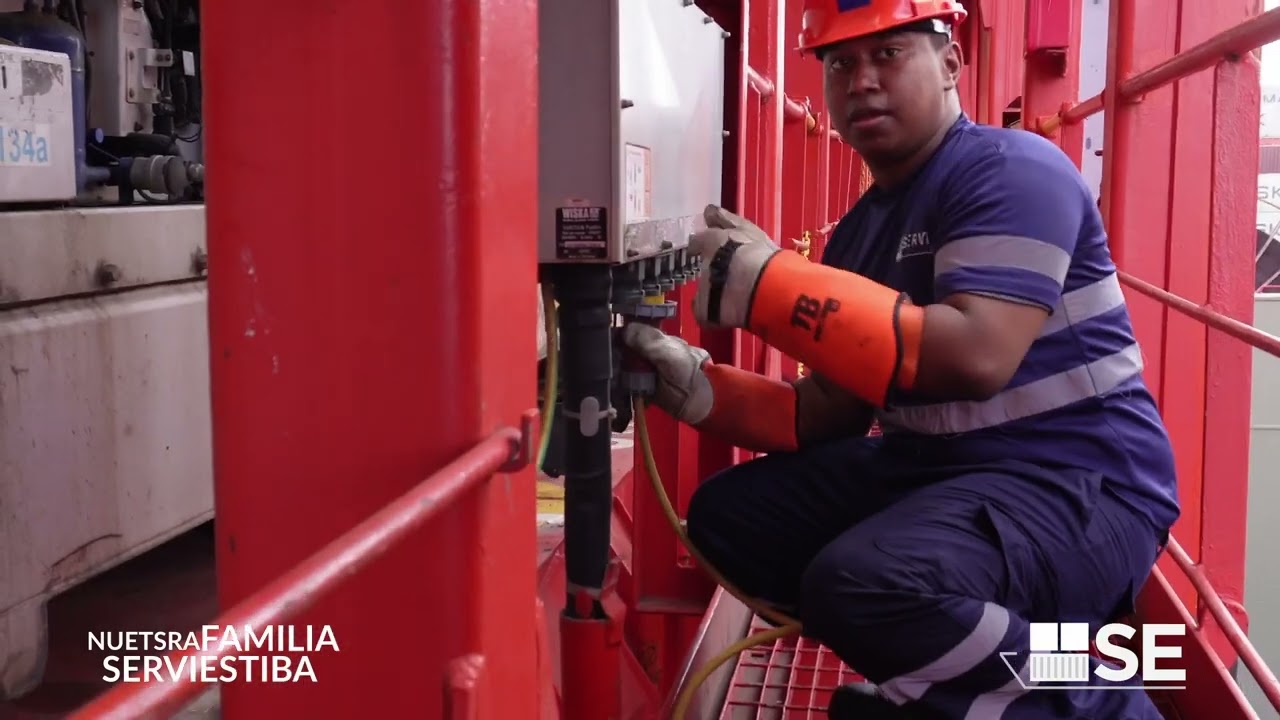 Técnicos de Conexión y Desconexión de Contenedores Refrigerados