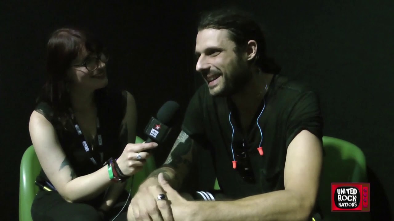 Off Stage With Robby STAEBLER de ALL THEM WITCHES