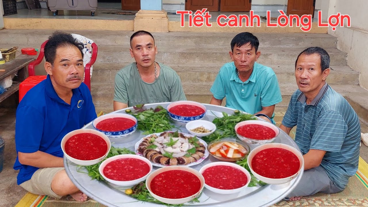 Tiết Canh Lòng Lợn.Ăn Sáng Cùng Chú Quyền | Biển Nguyễn Ngọc Biển 
