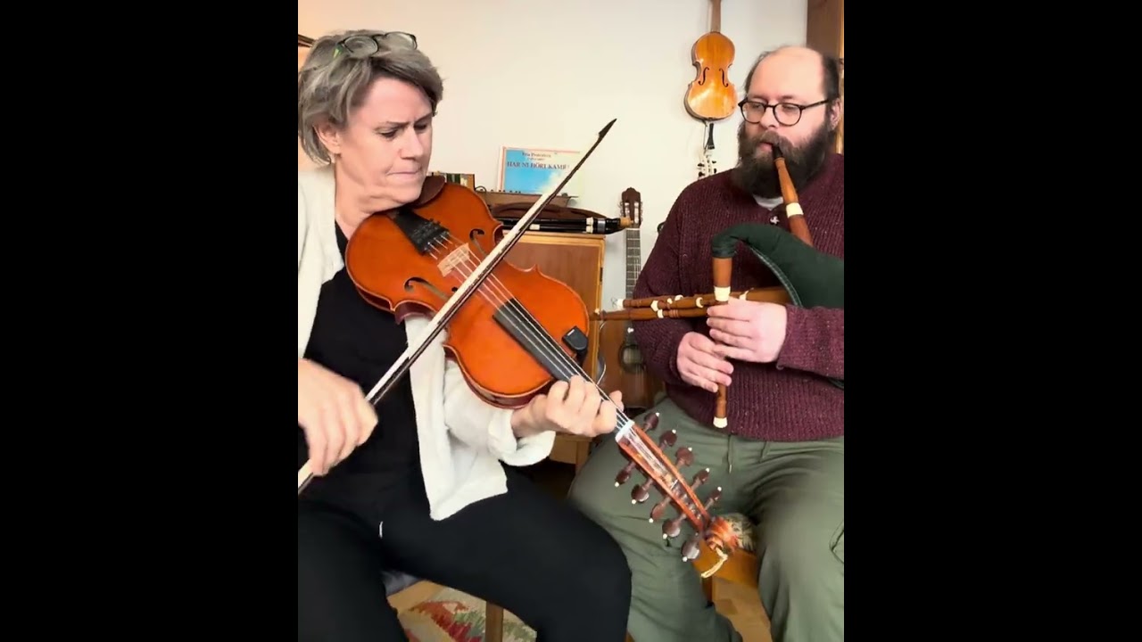 Åsbrink & Wallin, säckpipa och viola d'amore