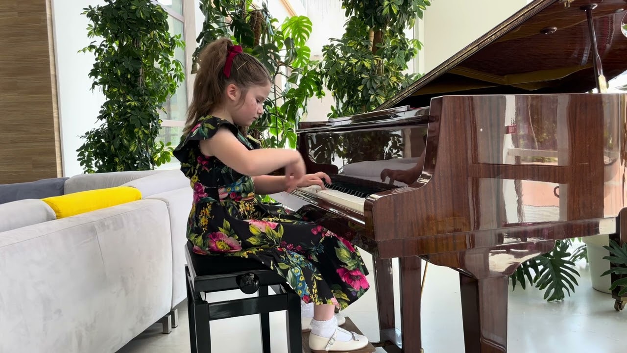 Горова Катерина, 9 років. К. Дебюсі, «Маленьке негреня»