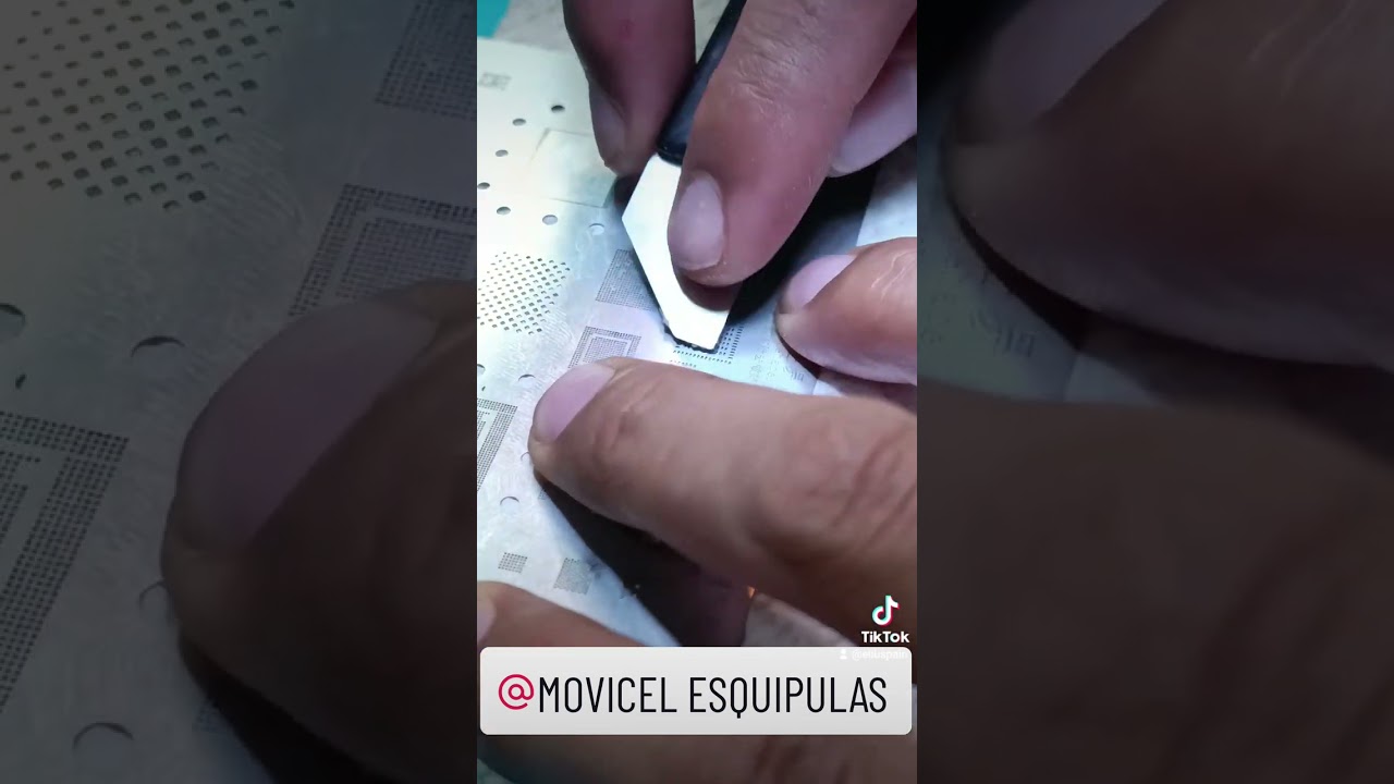 iPhone 8 Plus con wifi desactivado.