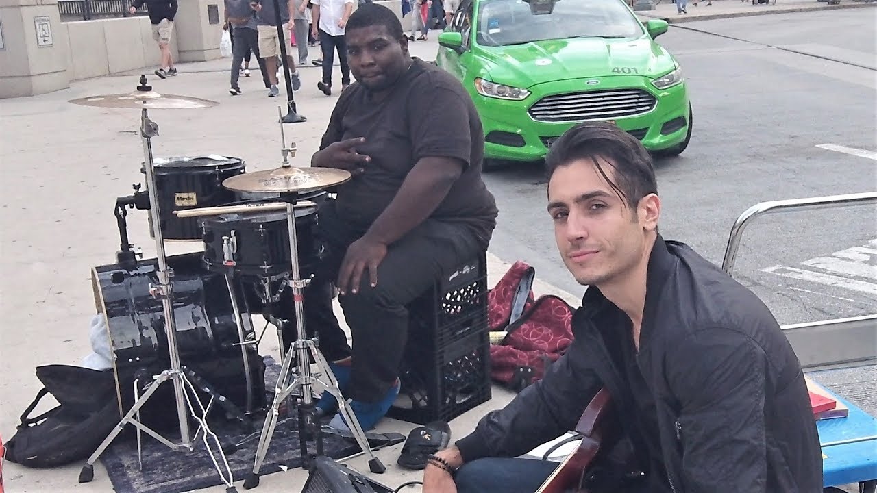 #StreetMusicians Adrian Davis and Kevin Sutton Performing in downtown #Chicago (Aug 30, 2019)