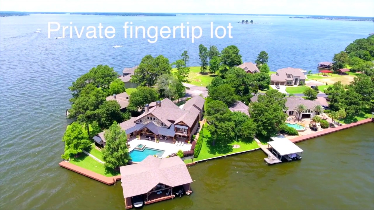Lake Conroe’s Best! A One-Of-A-Kind Lake House for the Quality Minded!!!