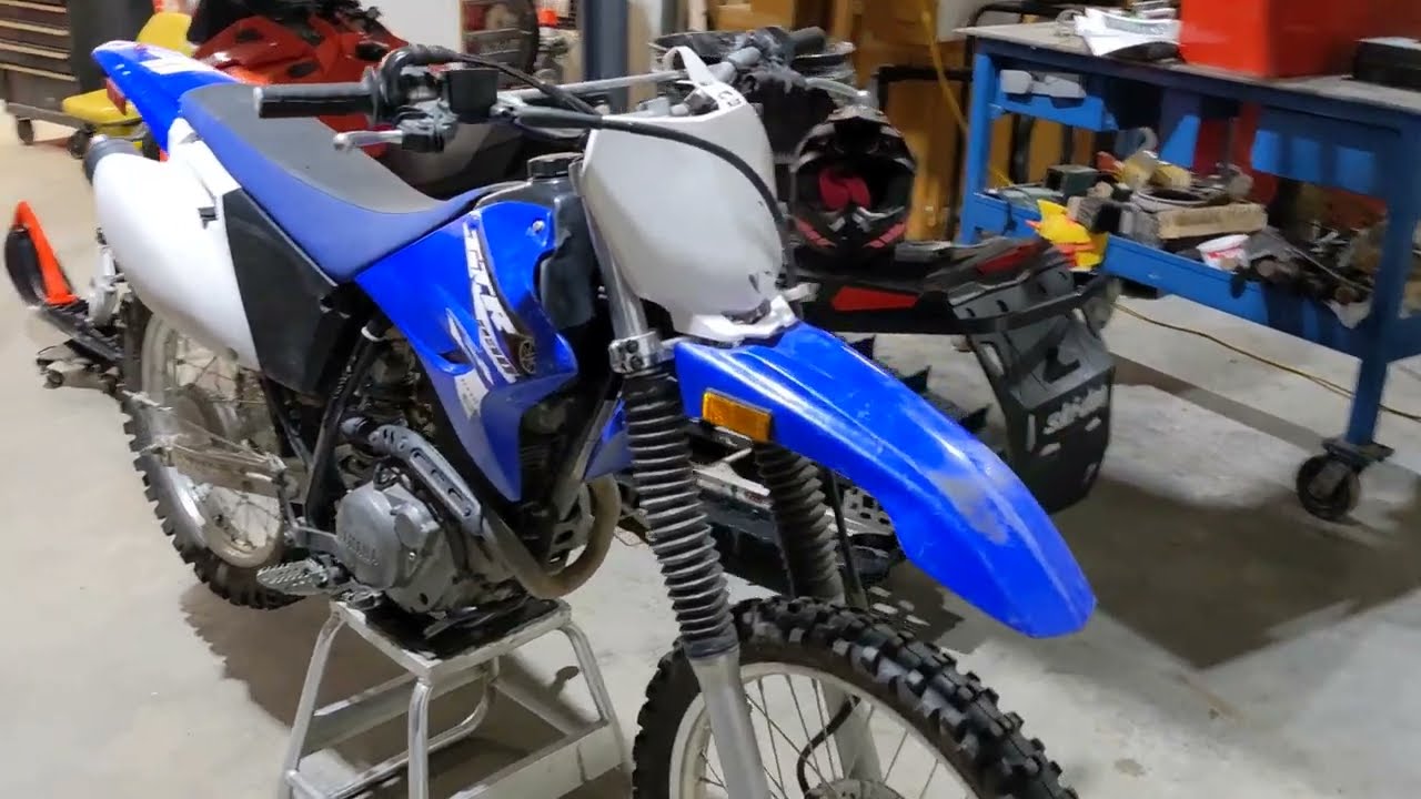 TTR 230 Dirt Bike Maintenance