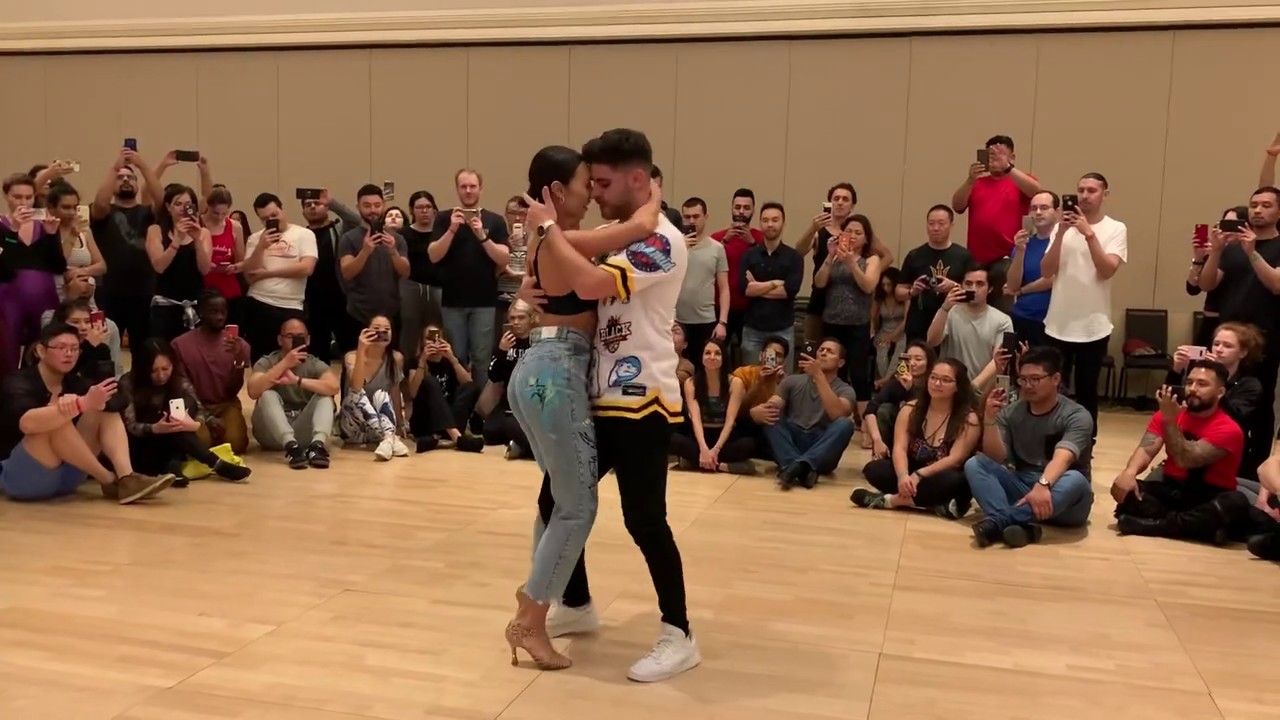 Luis Y Andrea - Karol G, Niki Manaj - Tusa - LABF 2020 Sunday