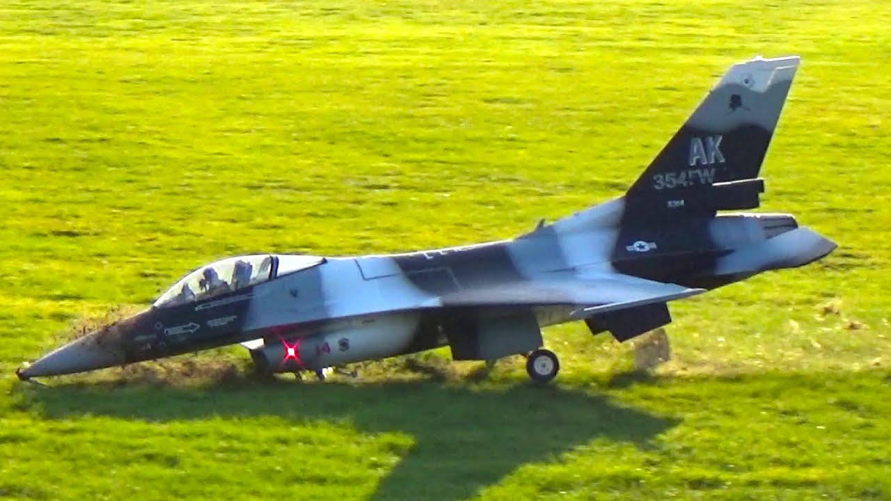 Runway Overshoot Top Rc F-16 Maiden Flight Nose Gear Breaks Off On Go Around Touch and Go